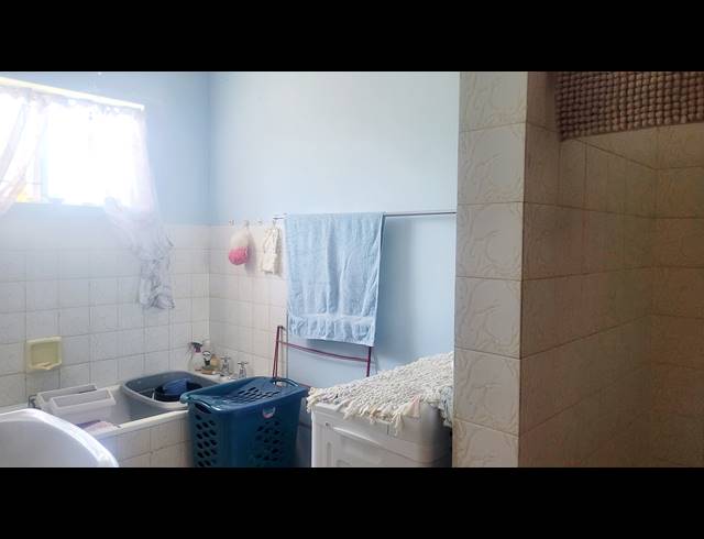 3 BEDROOM HOUSE FOR SALE IN WILLOW PARK